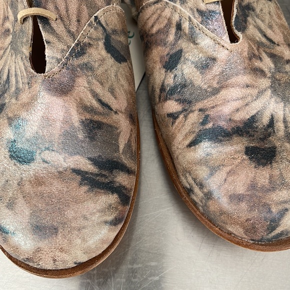 Camouflage Lace-Up Women's Shoes - Picture 4 of 9